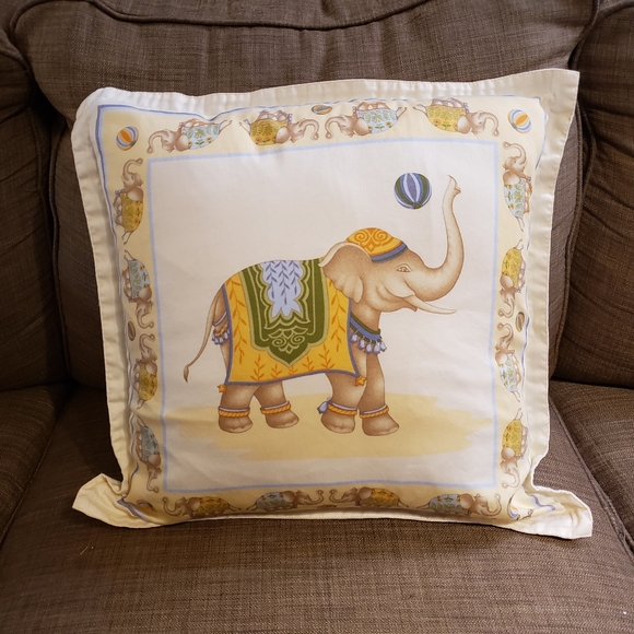 Jim Thompson Decorative Throw Cushion Pillow Thailand 100% Cotton Cover - Picture 5 of 5